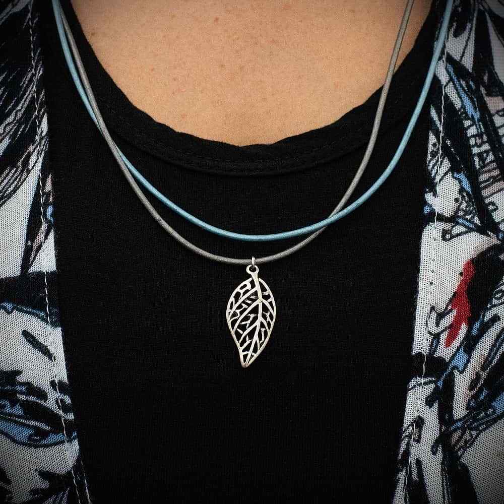 Craft County 2MM Round Leather Cord  Various Colors