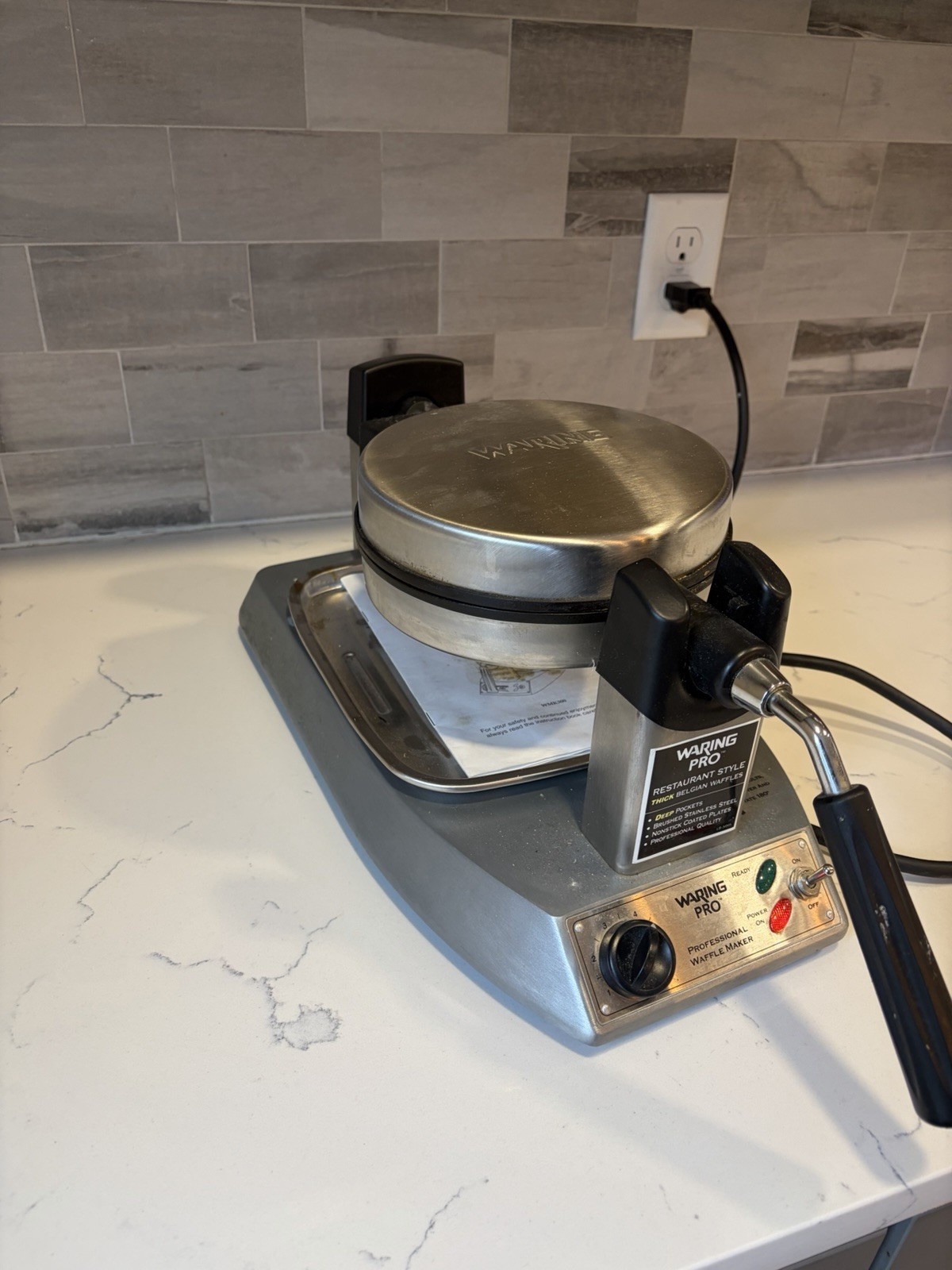 WARING Pro WMK300 Professional Belgian Waffle Maker Silver Used Tested