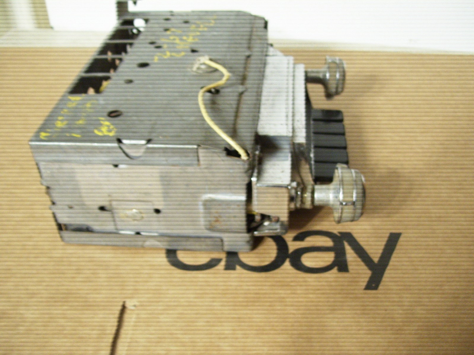 66 67 1966 1967 Chevelle radio good working with 67 knobs