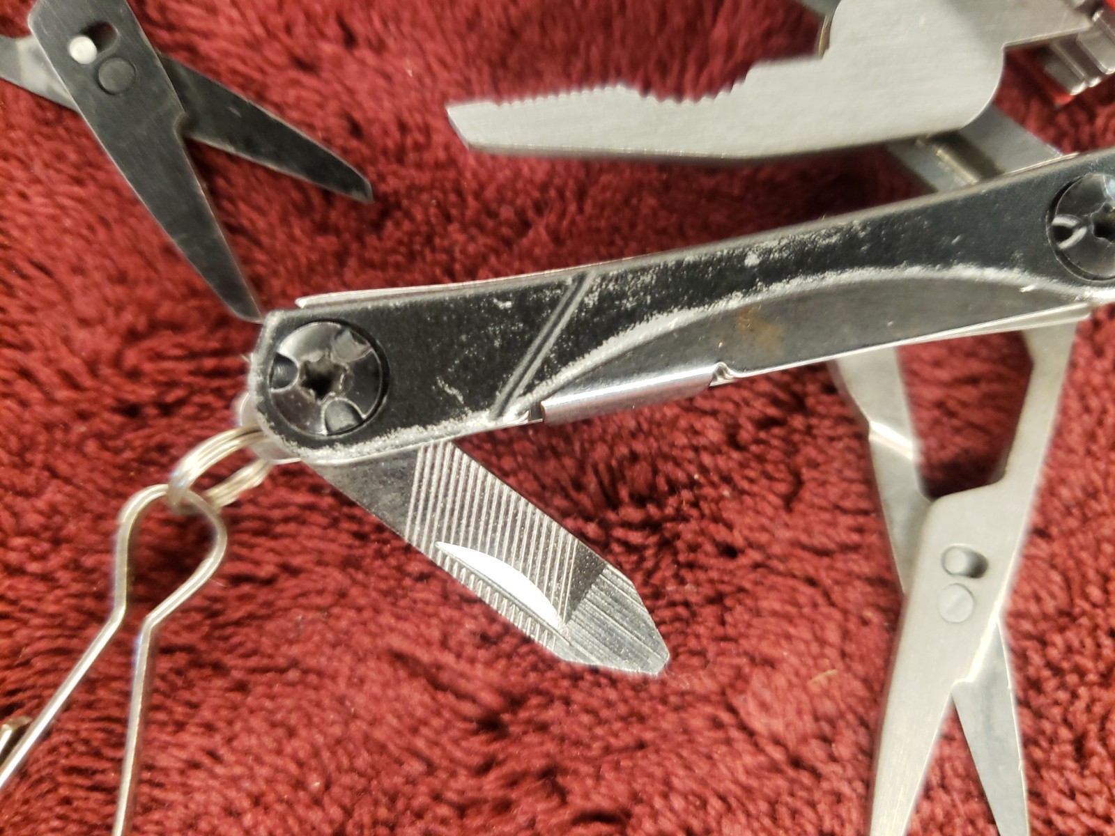 🔪🔪 Lot of 2 Gerber Multi Tool Dime multiplier Black & Red