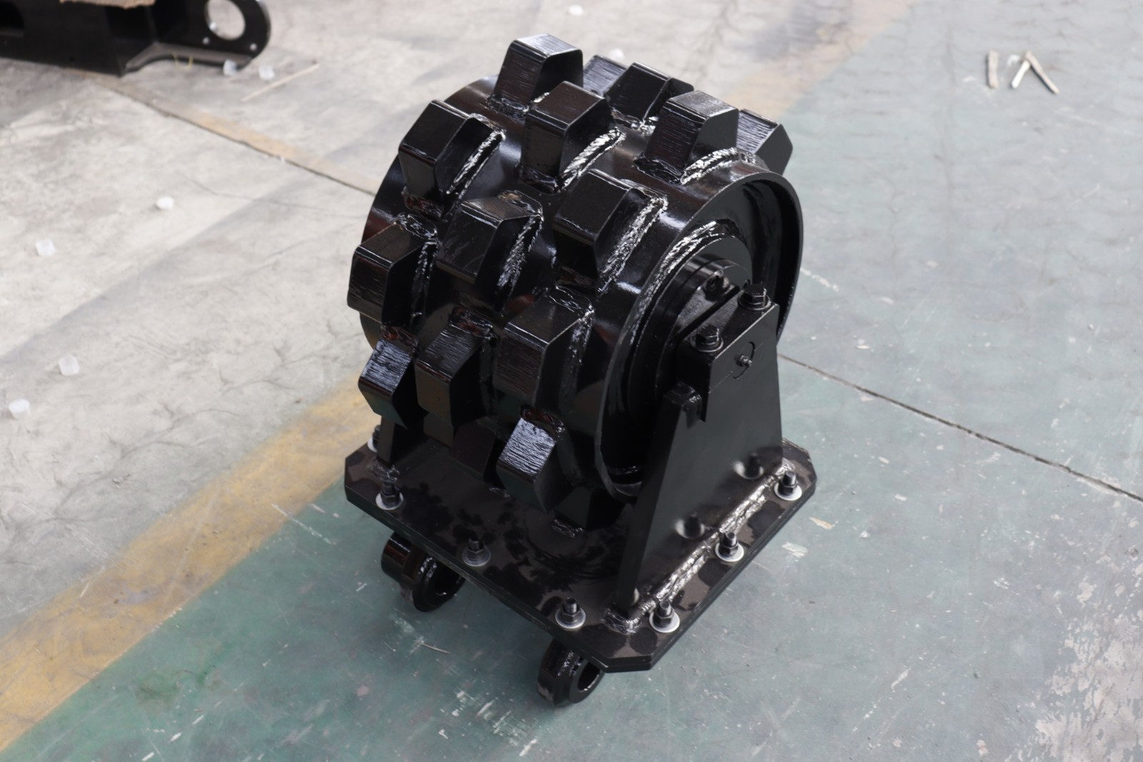 Excavator Roller for CAT 307 | Compaction Wheel Attachment for Trenching