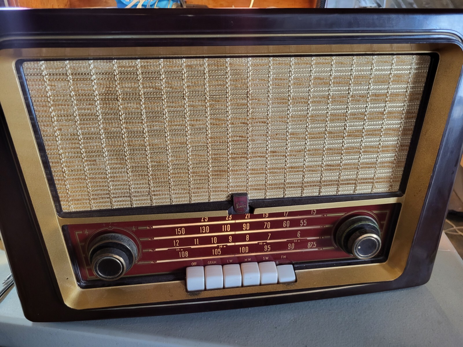 Vintage Norelco Tube Radio 1950's BX433 BX 433