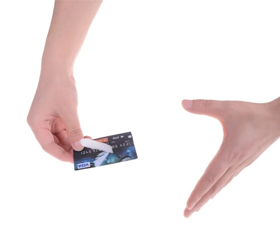 Floating Cigarette On Credit Card Magic Trick T8