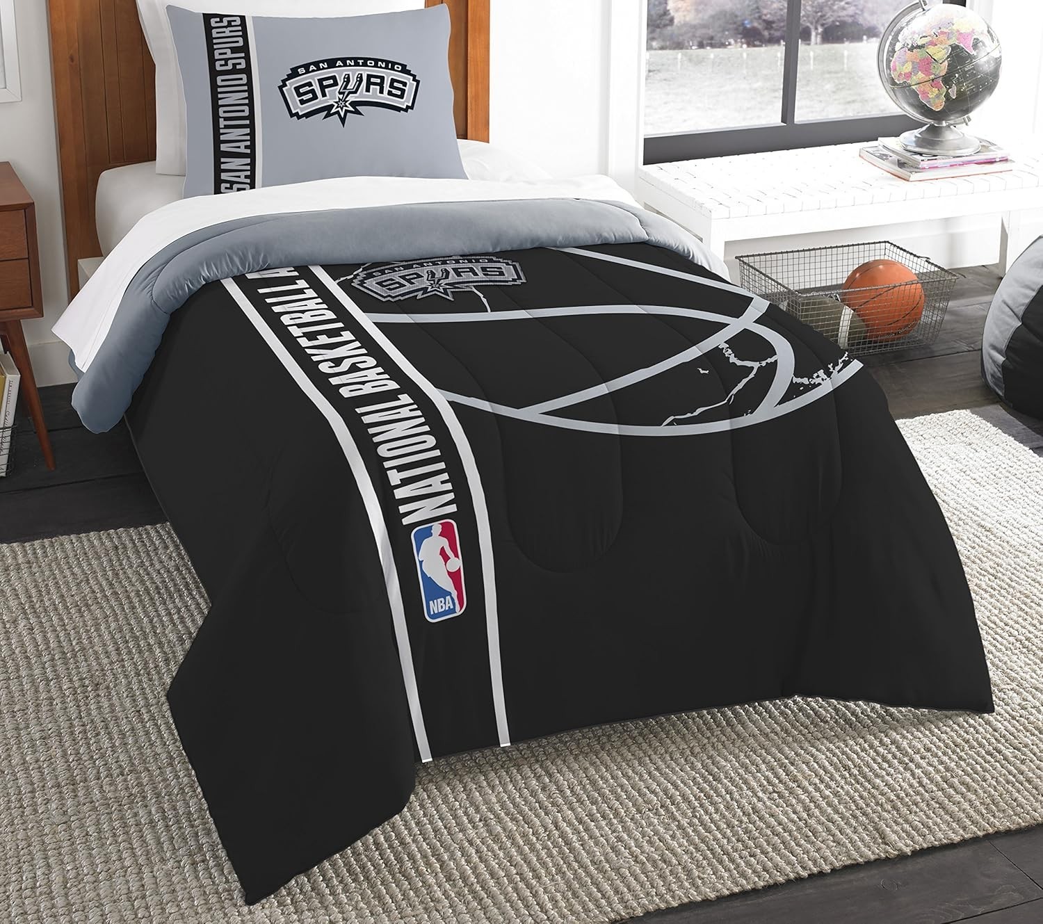 NBA Officially Licensed San Antonio Spurs Comforter & Sham Set Twin Reversible