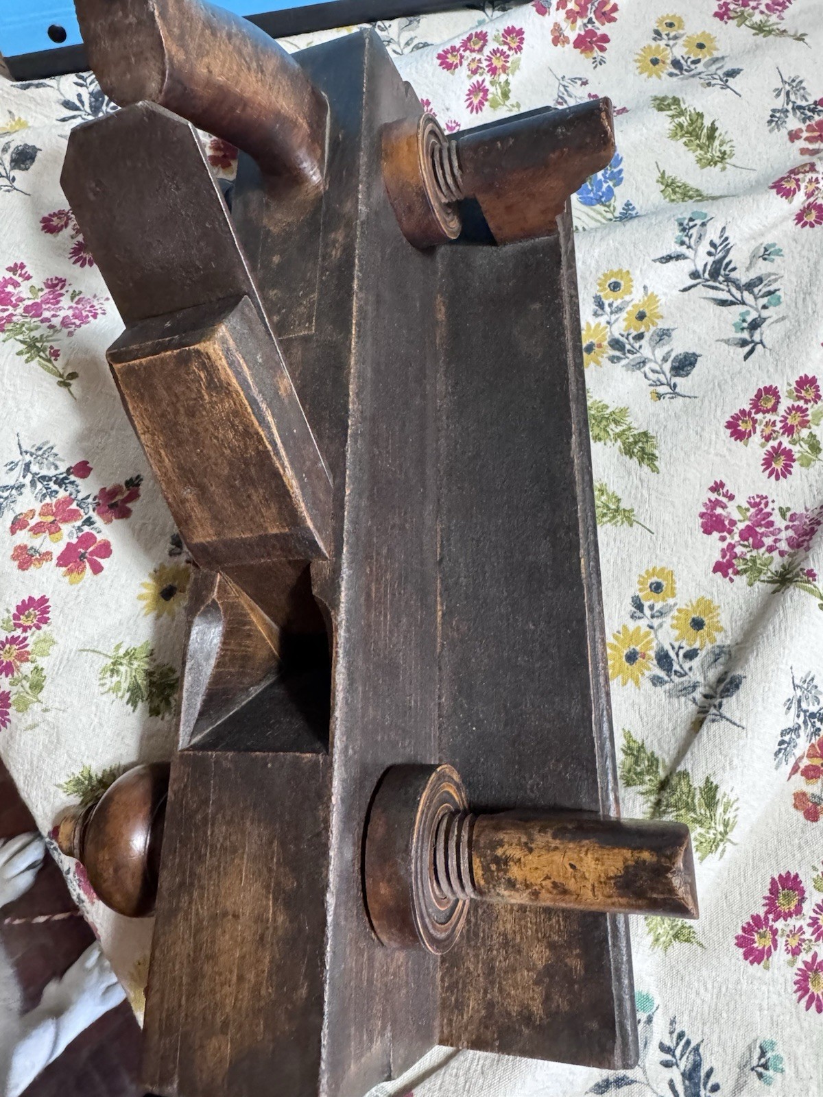 S.B.G. H. Chaplin #184 Woodworking Plane Antique Original Wooden Screws