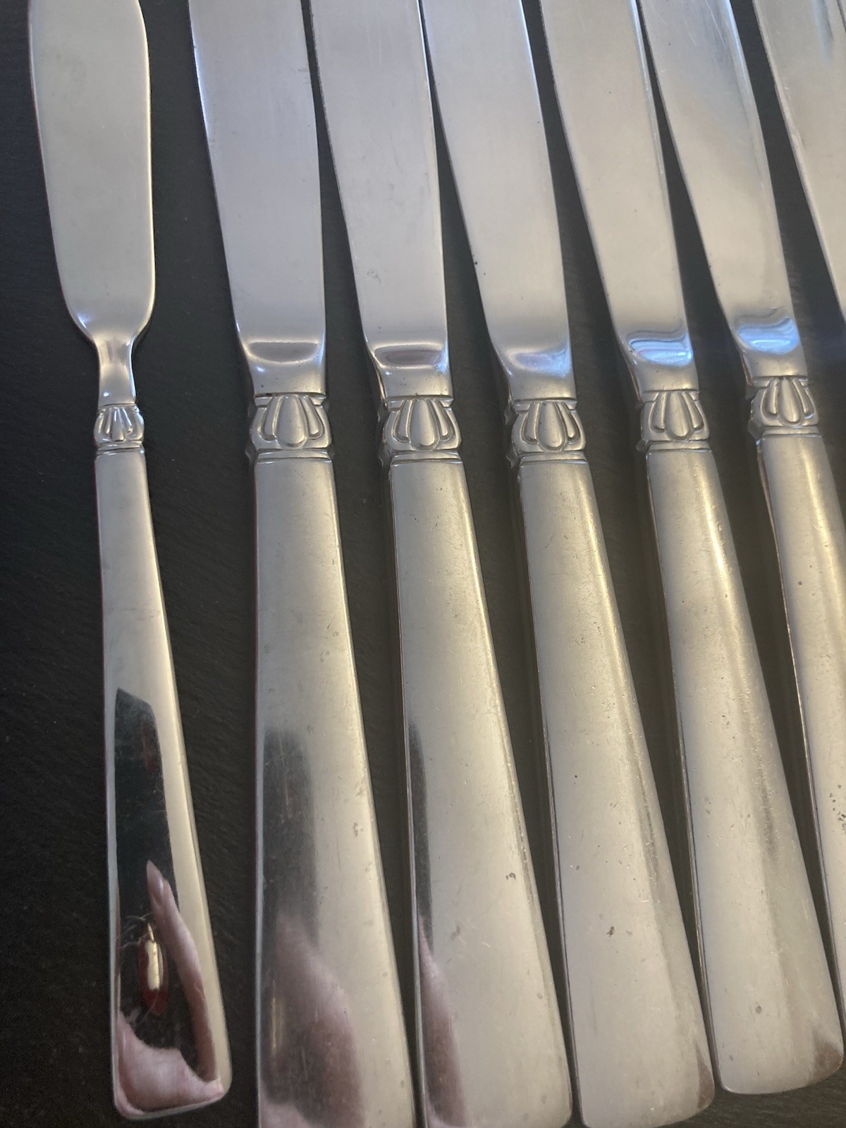 Reed Barton Stainless SANDERLING 12 Pcs SHIPS FREE