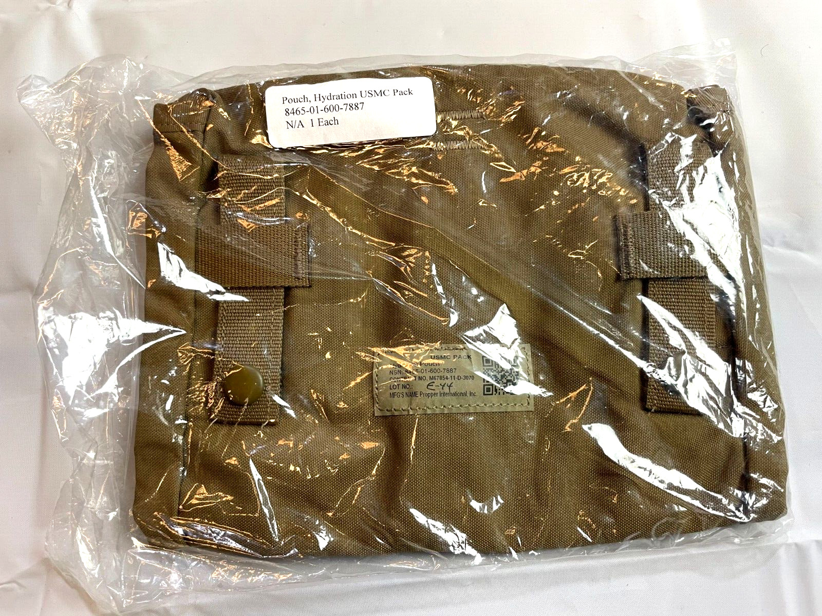 USMC Hydration Pouch 100oz. Coyote "NEW"