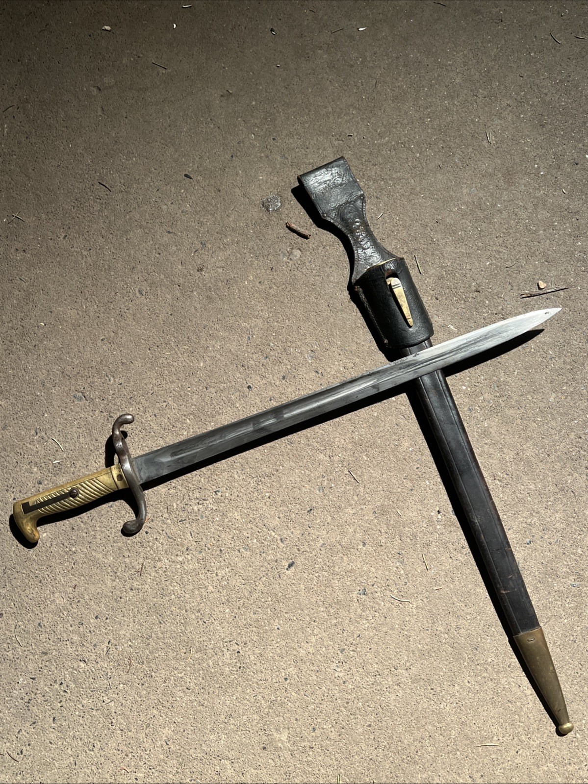 Imperial German 1871 Bayonet Complete With Frog (EE450