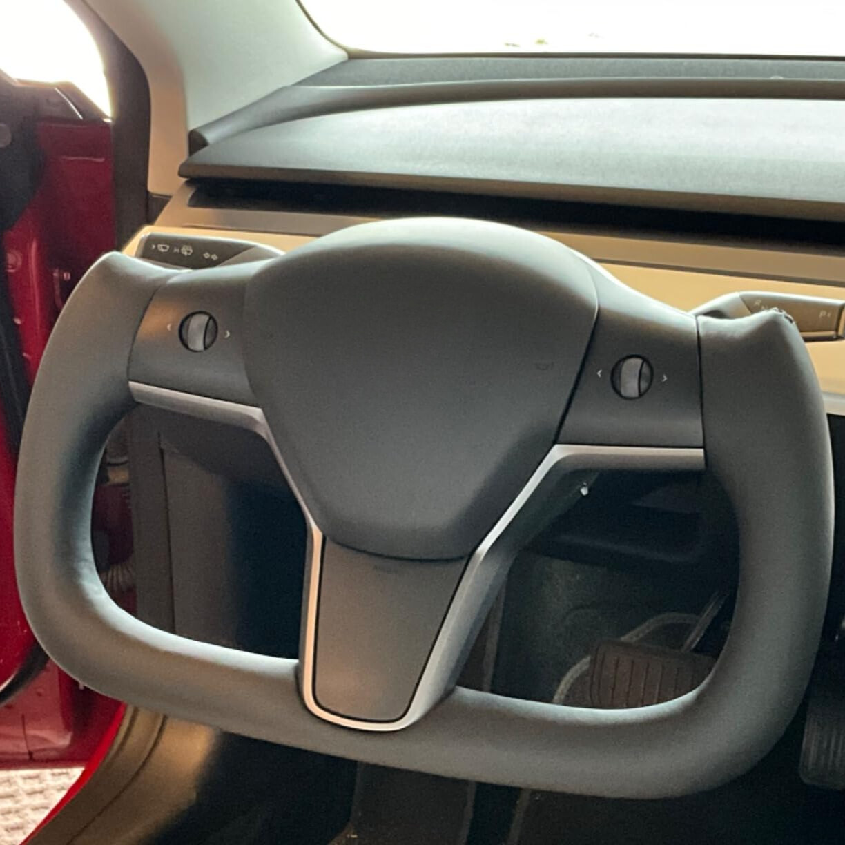 Yoke Steering Wheel For Tesla Model 3 Model Y 16-22 with Heated Black Leather