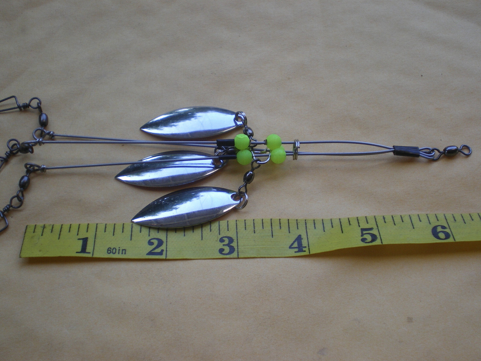 1 CRAPPIE, BASS RIG, TESTED IN ALABAMA 3 ARMS W/NICKEL BLADES .039X6" WEIGHTLESS
