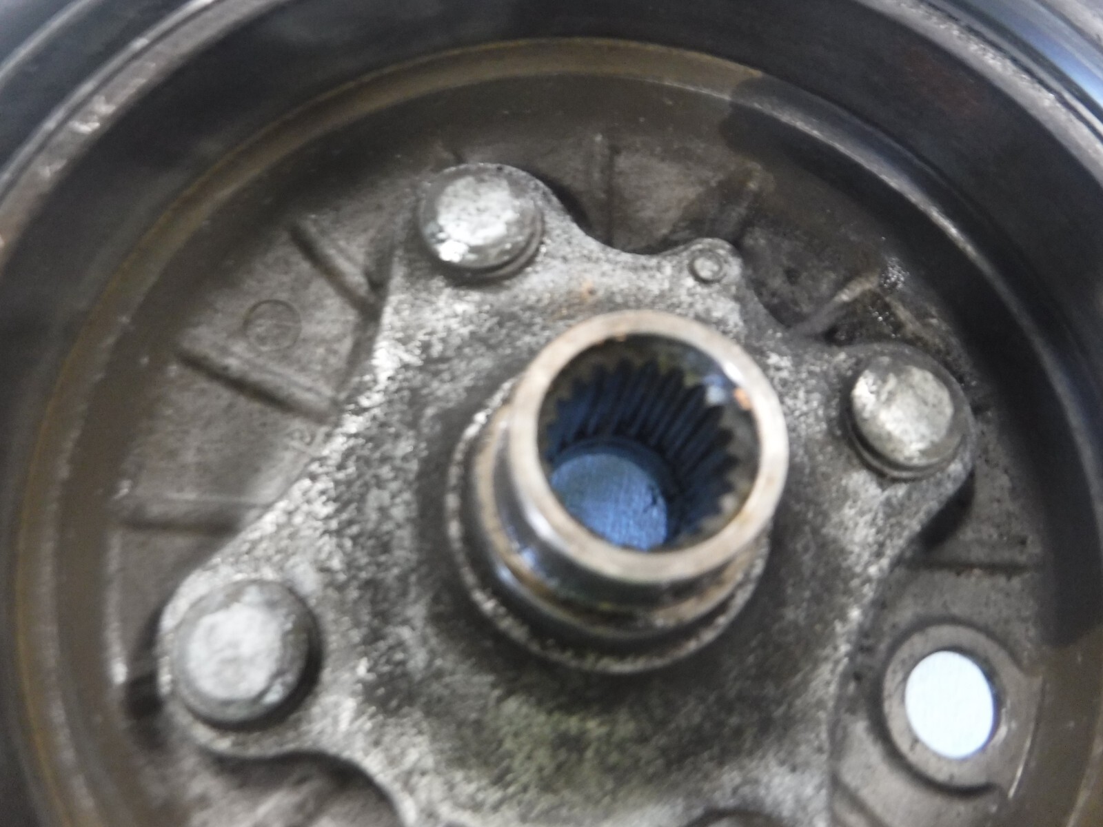 2001 HONDA FOREMAN RUBICON 500 TRX500FA 4X4 FRONT BRAKE DRUM HUB ASSEMBLY