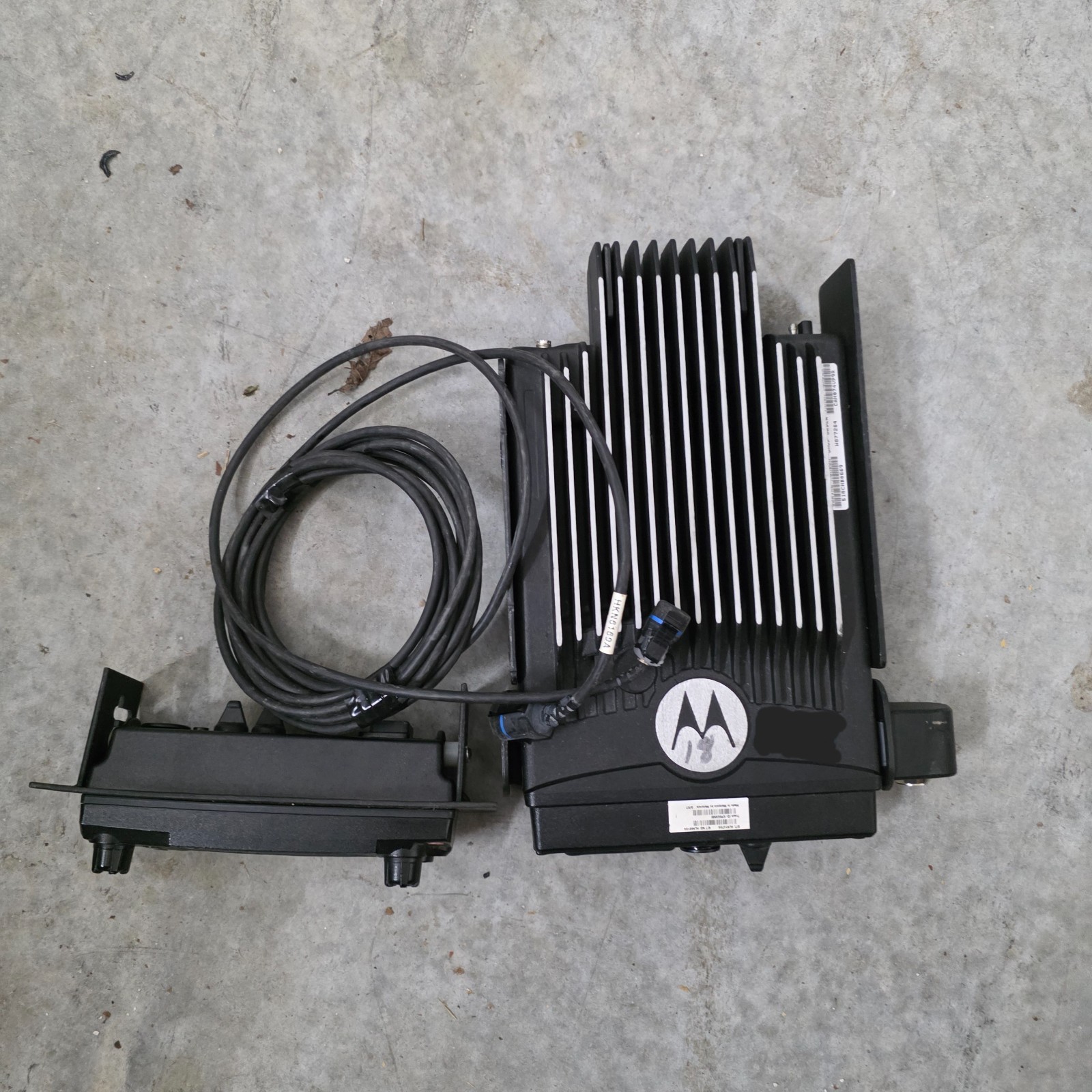 Used Motorola XTL2500 VHF Remote Mount Radio 136-174MHz - Control Head Radio