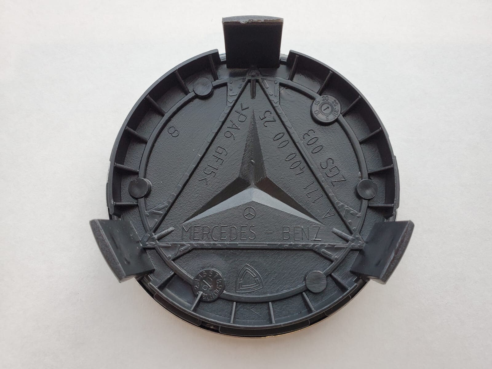 Set of 4 Mercedes Benz Center Caps Black-Red 2.95Inch/75mm Fits Most Models