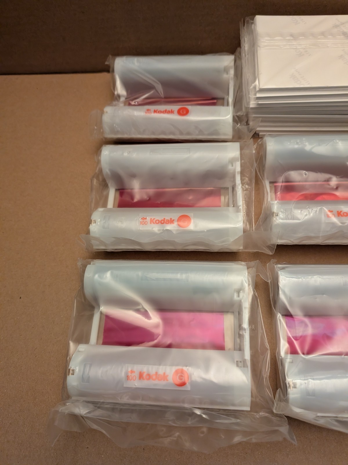 Kodak EasyShare G600 550 Sheets Photo Paper & 7 Lot Ribbon Bundle