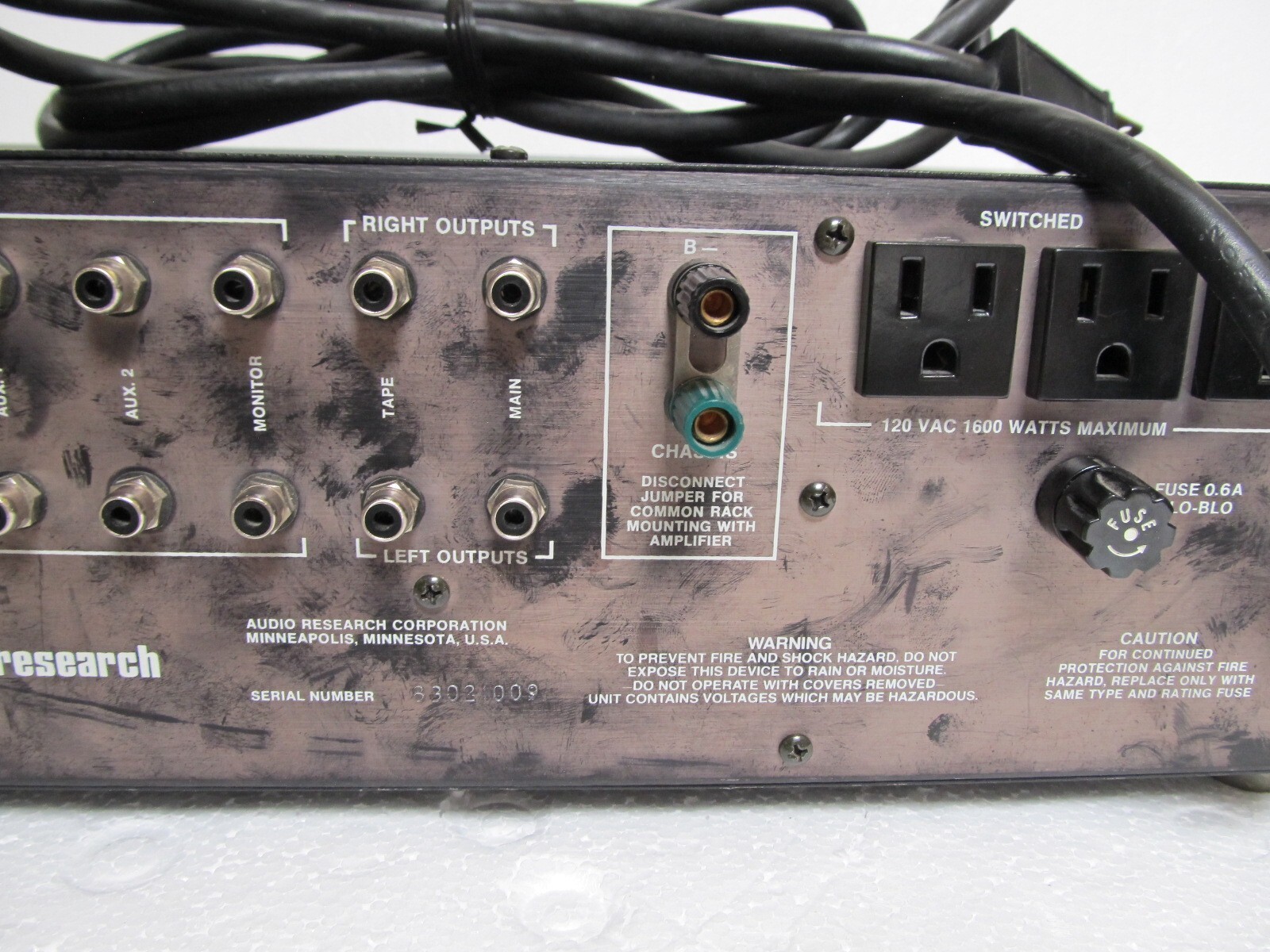 Vintage AUDIO RESEARCH SP-8 TUBE PREAMPLIFIER - Audiophile Gear Equipment