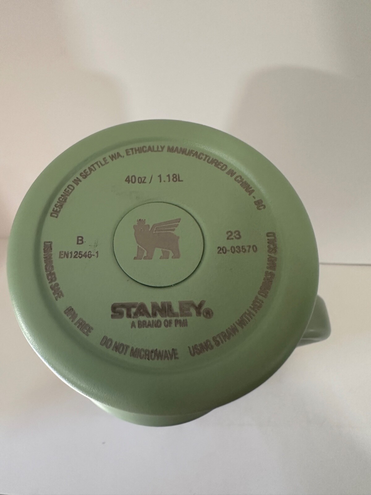 Stanley 40oz Quencher H2.0 FlowState Tumbler Hot or Cold - New Green Color