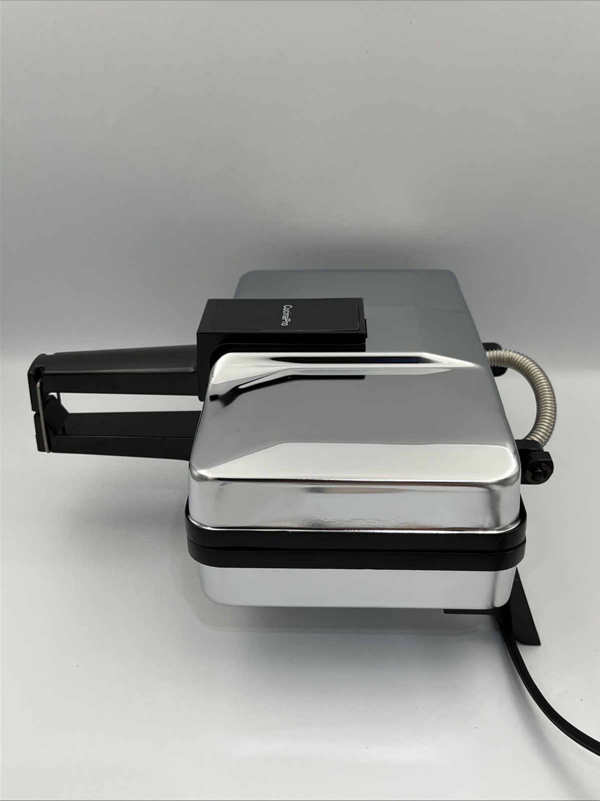 CucinaPro Pizzelle Baker 750 Watts Non-Stick Grids Two 5" 220-05NS Open Box