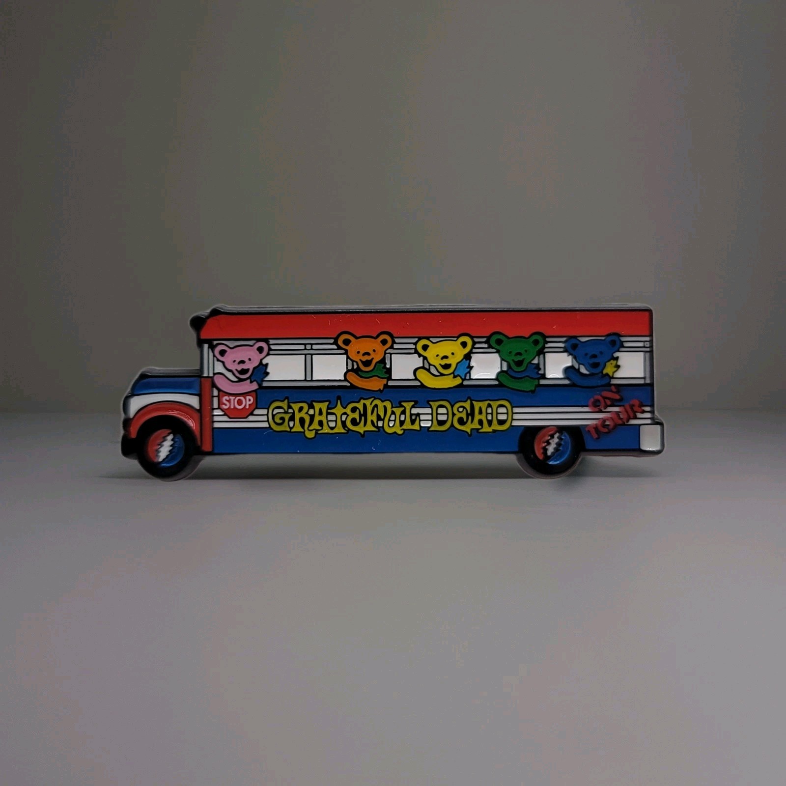 Grateful Dead – Jerry Bears Riding in Bus Enamel Pin