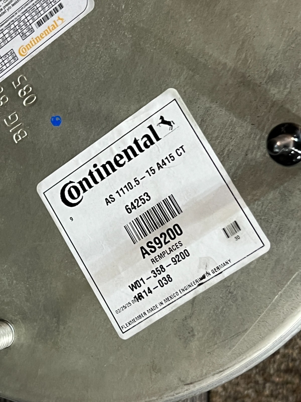 Continental Contitech AS9200 64253 Air Spring Replaces W01-358-9200 1R14-038