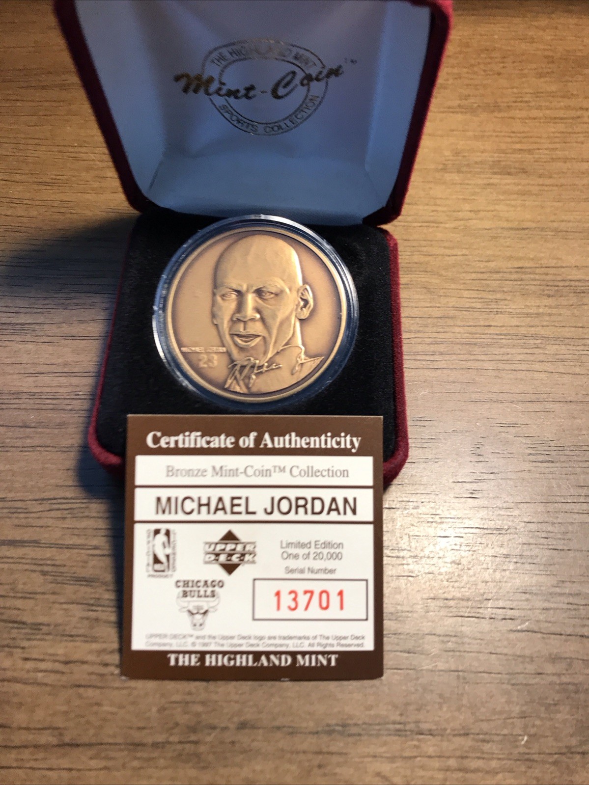 Michael Jordan Chicago Bulls Highland Mint Limited Edition Bronze Coin