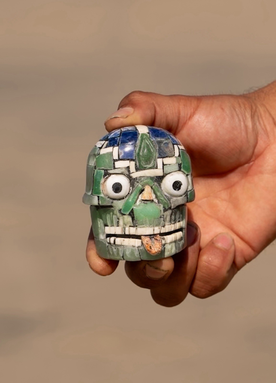 Handcrafted Skull art pendant mosaic inlay vibrant lápiz lazuli aventurine