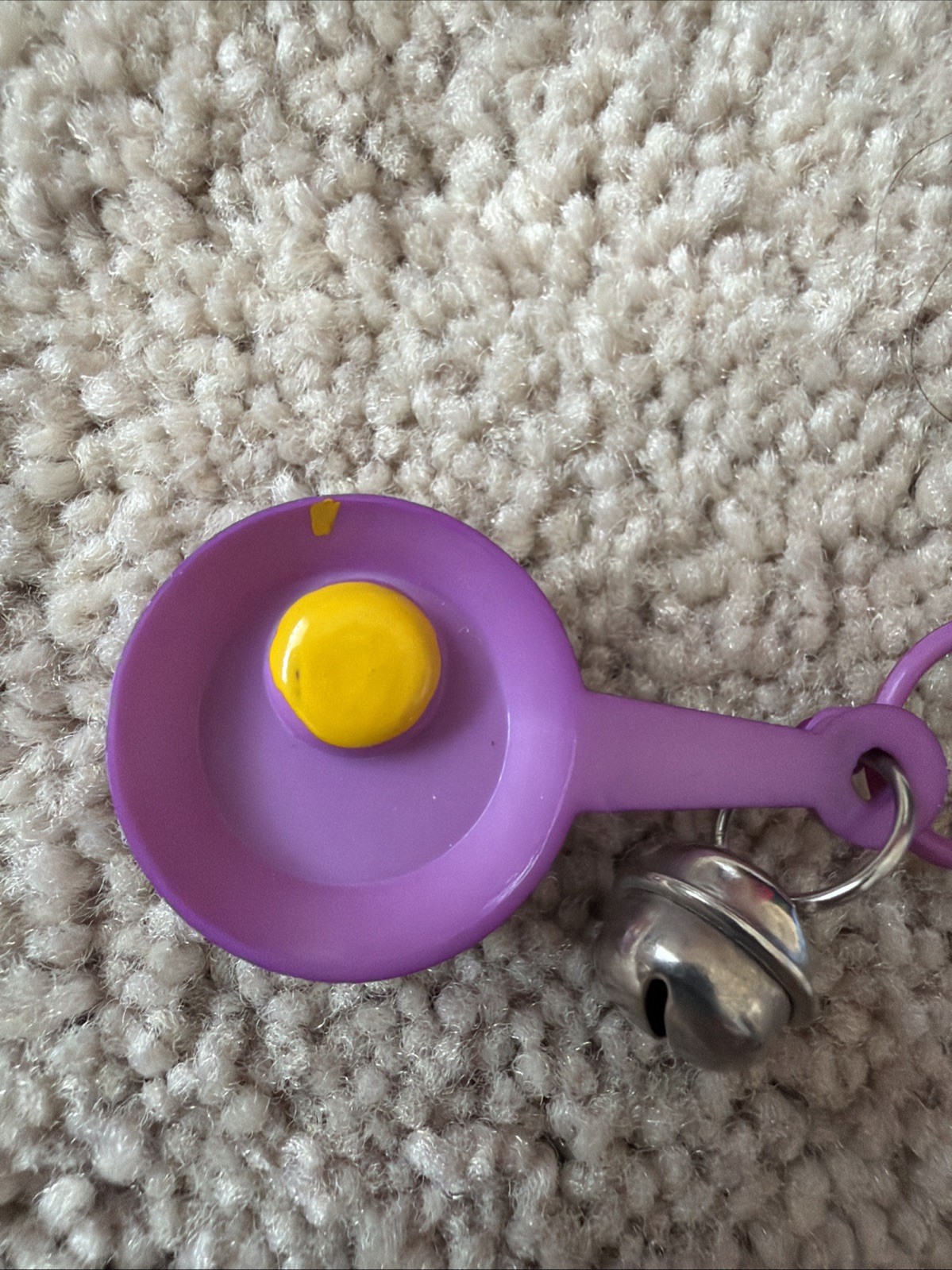 VNTG 80’s Plastic Bell Charm Necklace Chain Clip On Charms Crab Cherries Guitar