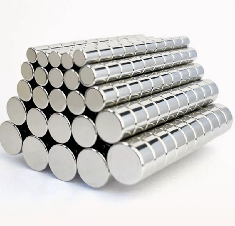 N52 high-performance strong small NdFeB magnet with diameter of 1/1.5/2/3/4-15mm