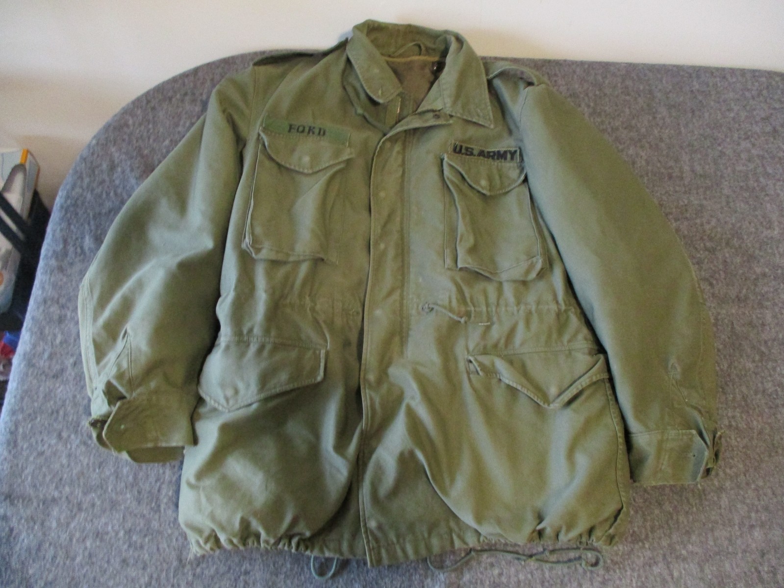 VINTAGE KOREA ISSUED HEAVY FIELD JACKET - SHELL (1952 Sz M) - LINER (1951 Sz L)