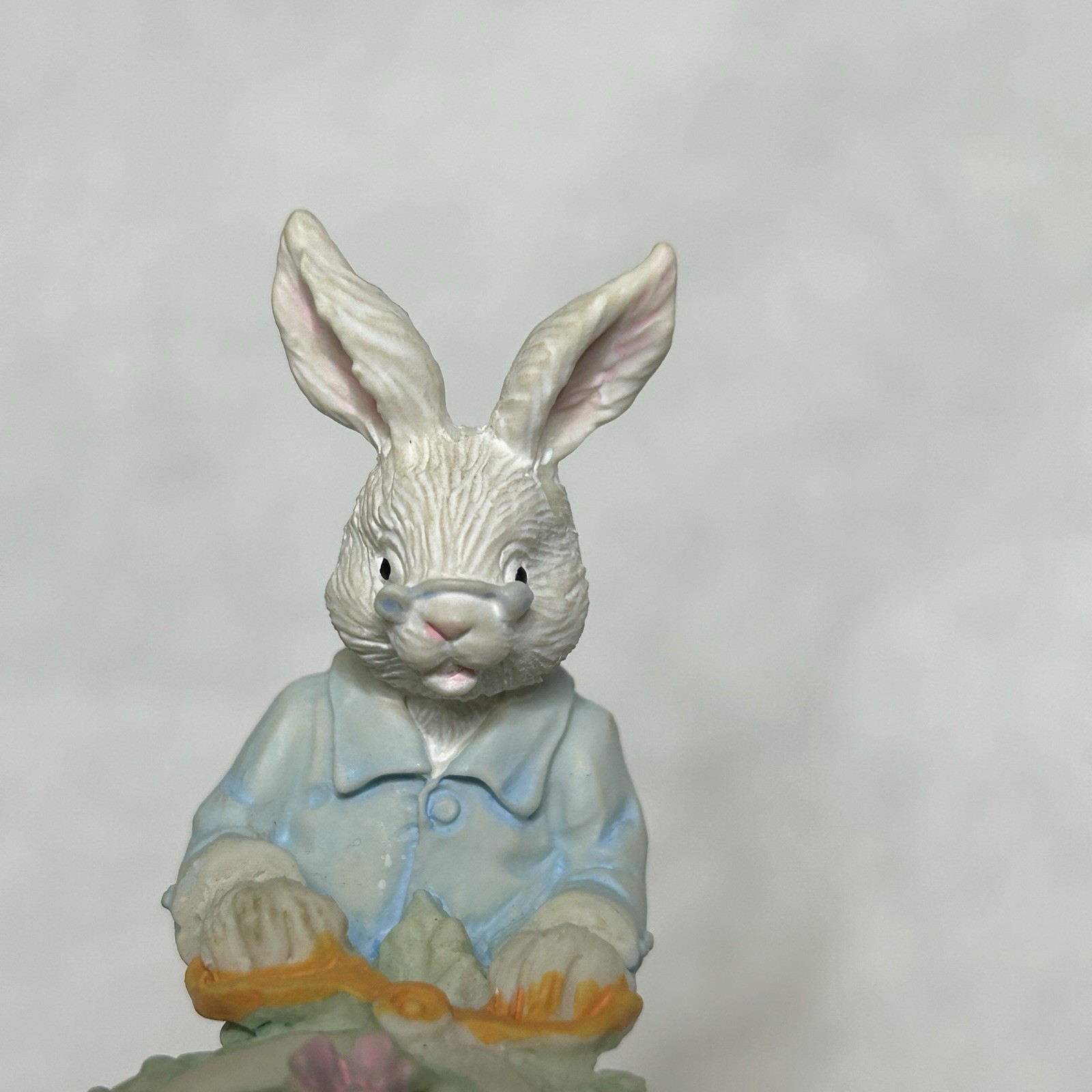 Midwest Importers Cannon Falls Bunny Figure Cottontail Lane Miniature VTG 1993