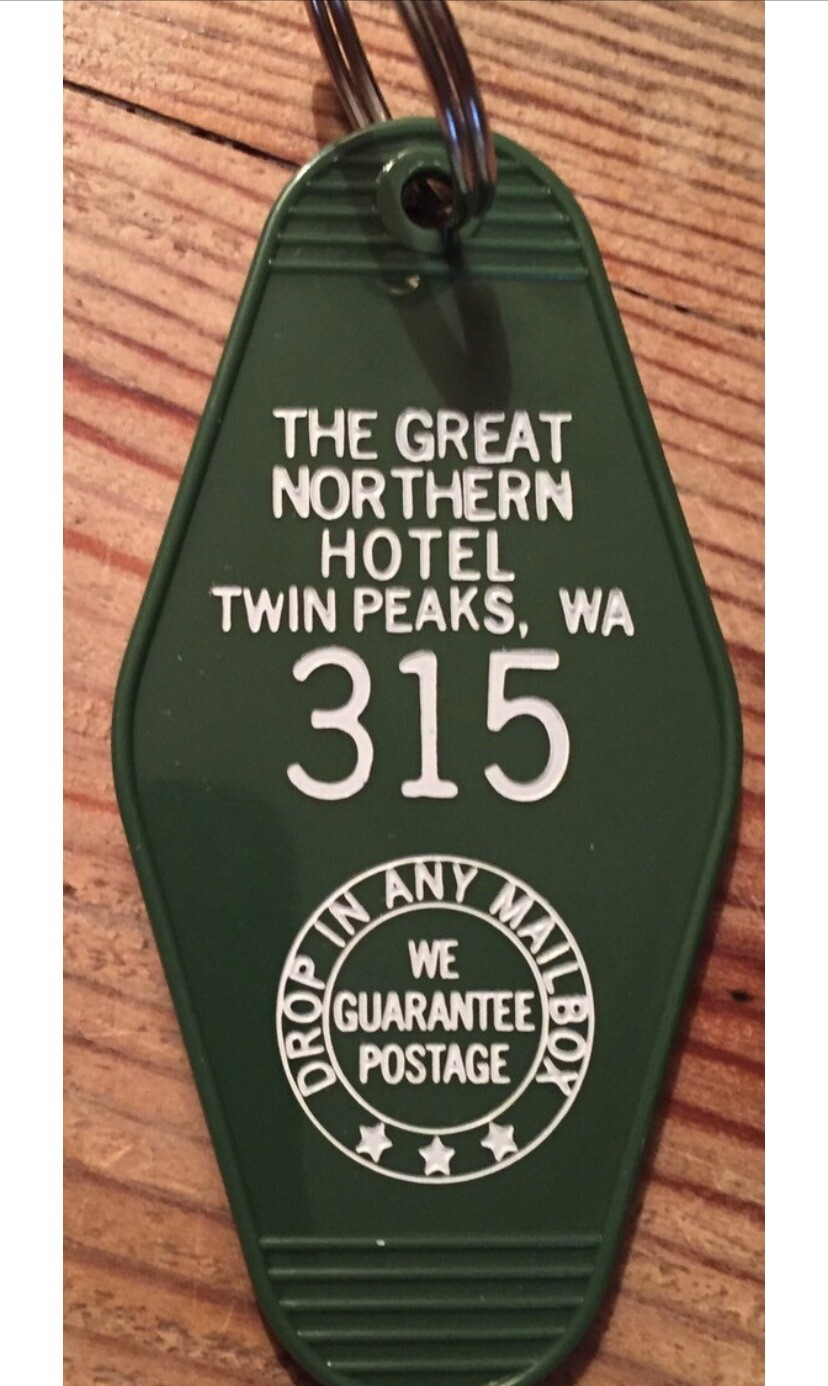 TWIN PEAKS Inspired "Great Nothern Hotel" keychain - SHIPS FROM USA