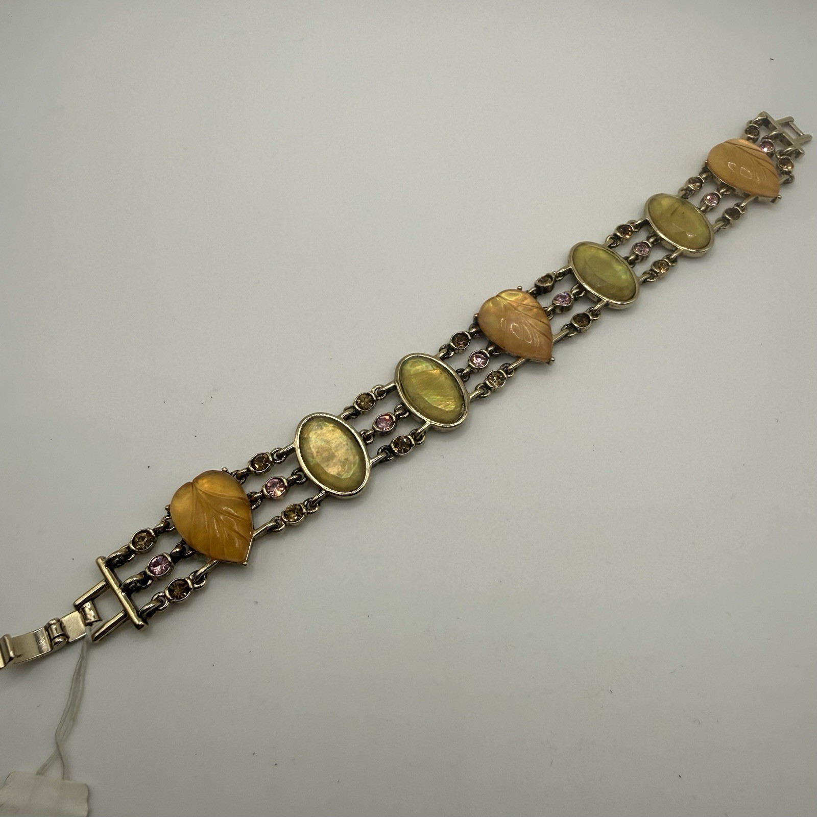 Vintage Trifari Bracelet Rhinestones Carved Acrylic Leaf Cabochons Gold Tone 7”