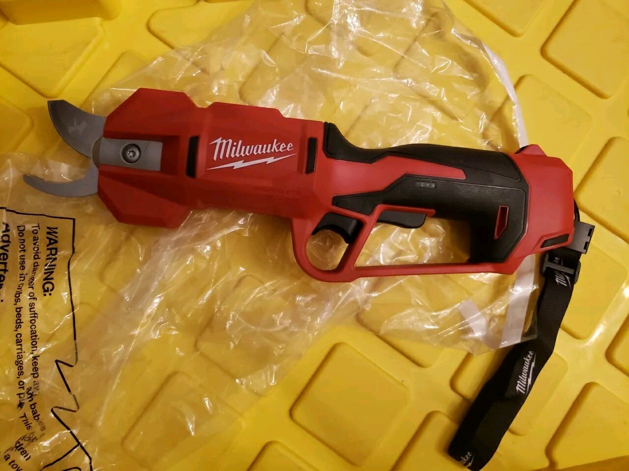 Milwaukee 2534-20 M12 12V Brushless Cordless Pruning Shears - Bare Tool
