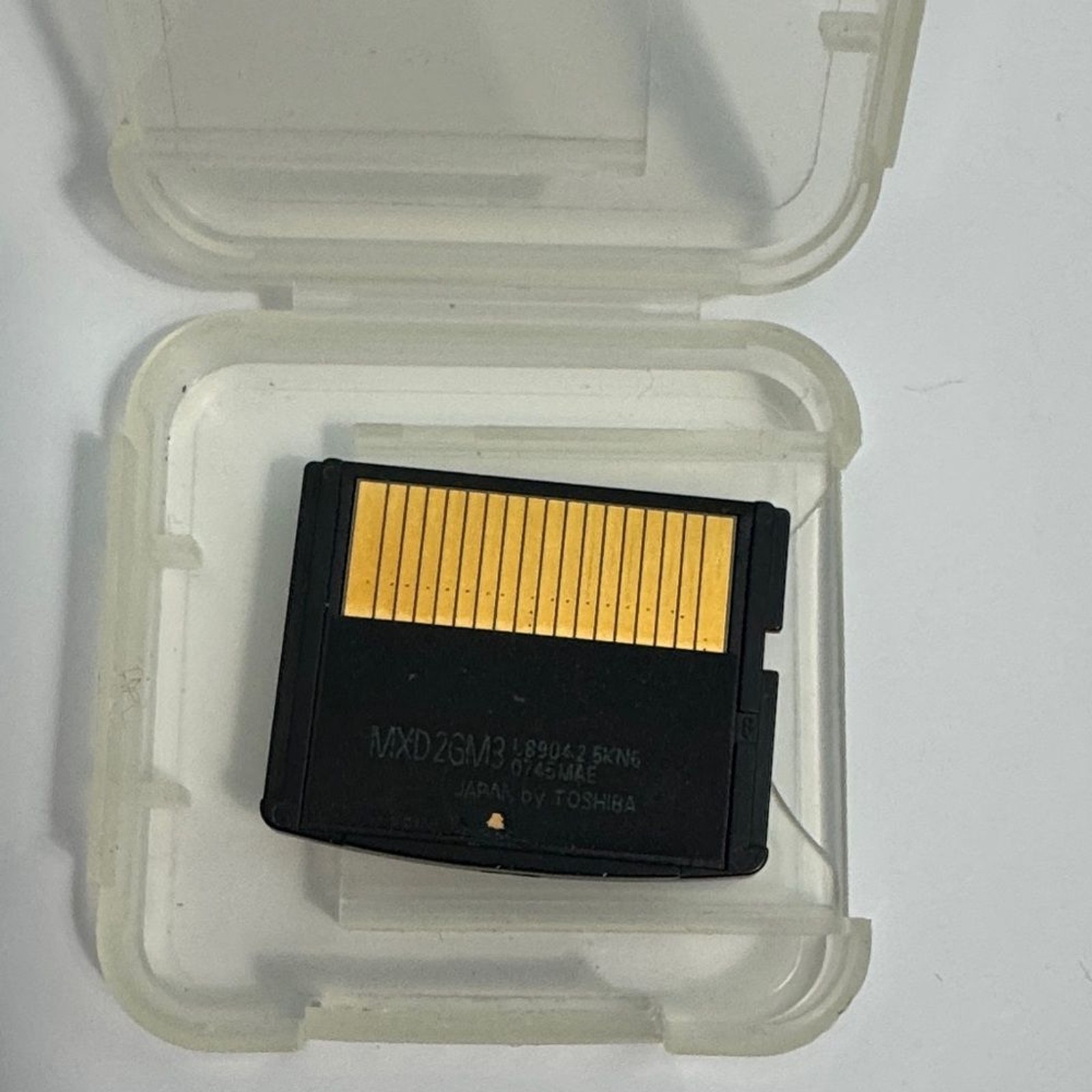 Olympus XD picture card 2GB in case