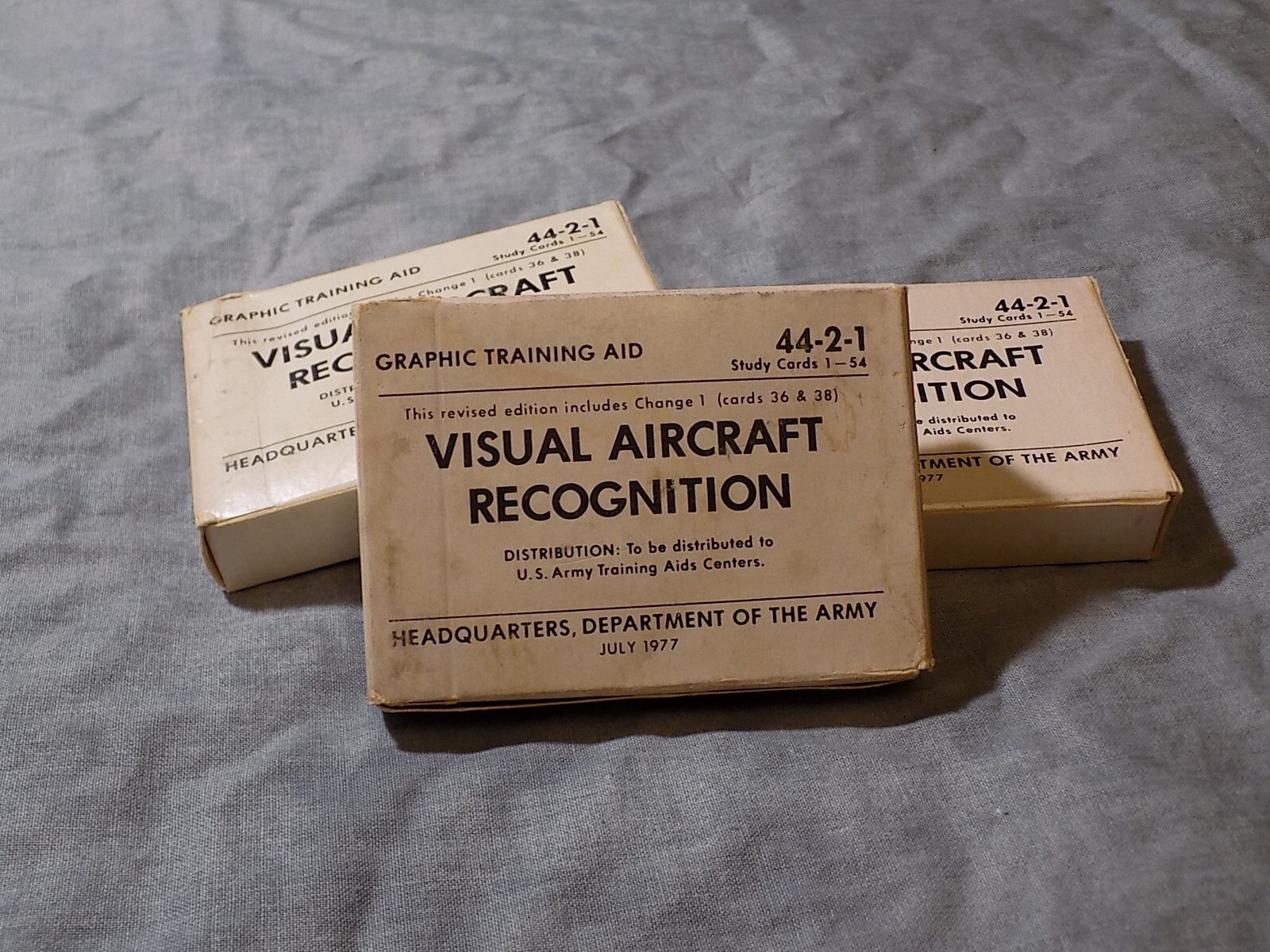1 each, 1977 VISUAL AIRCRAFT RECOGNITION CARDS 1977