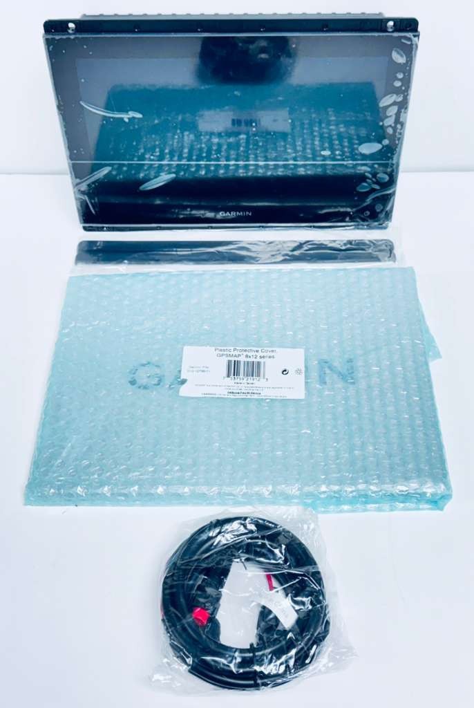 GARMIN GPSMAP 8612 GPS ChartPlotter GN+ 010-02092-50 Recertified