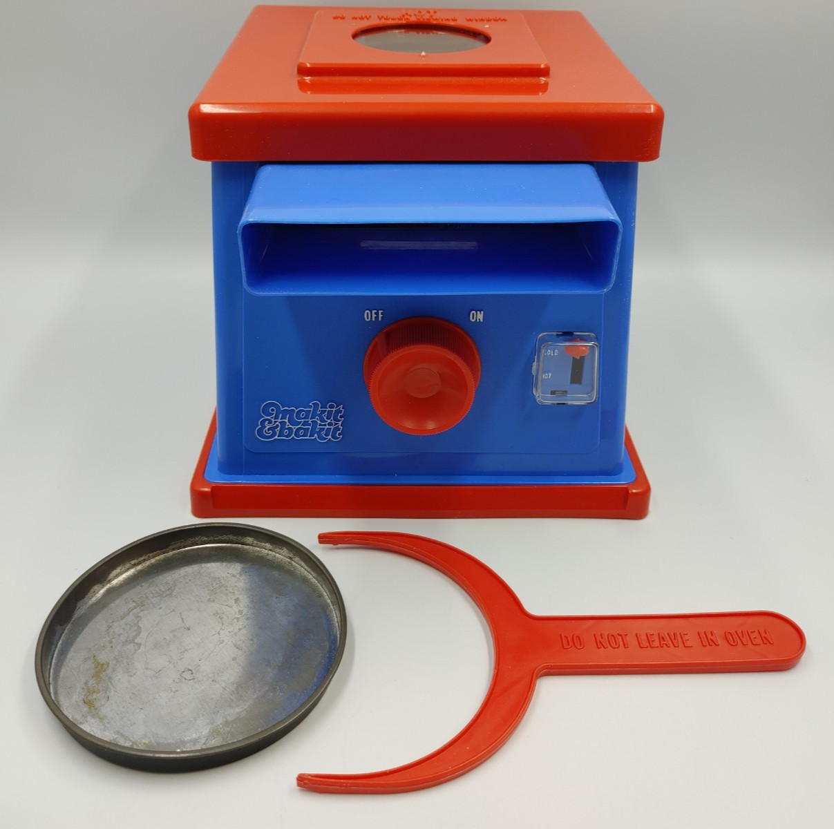 Vintage Makit & Bakit Oven & Suncatcher Assortment Lot Working With Box