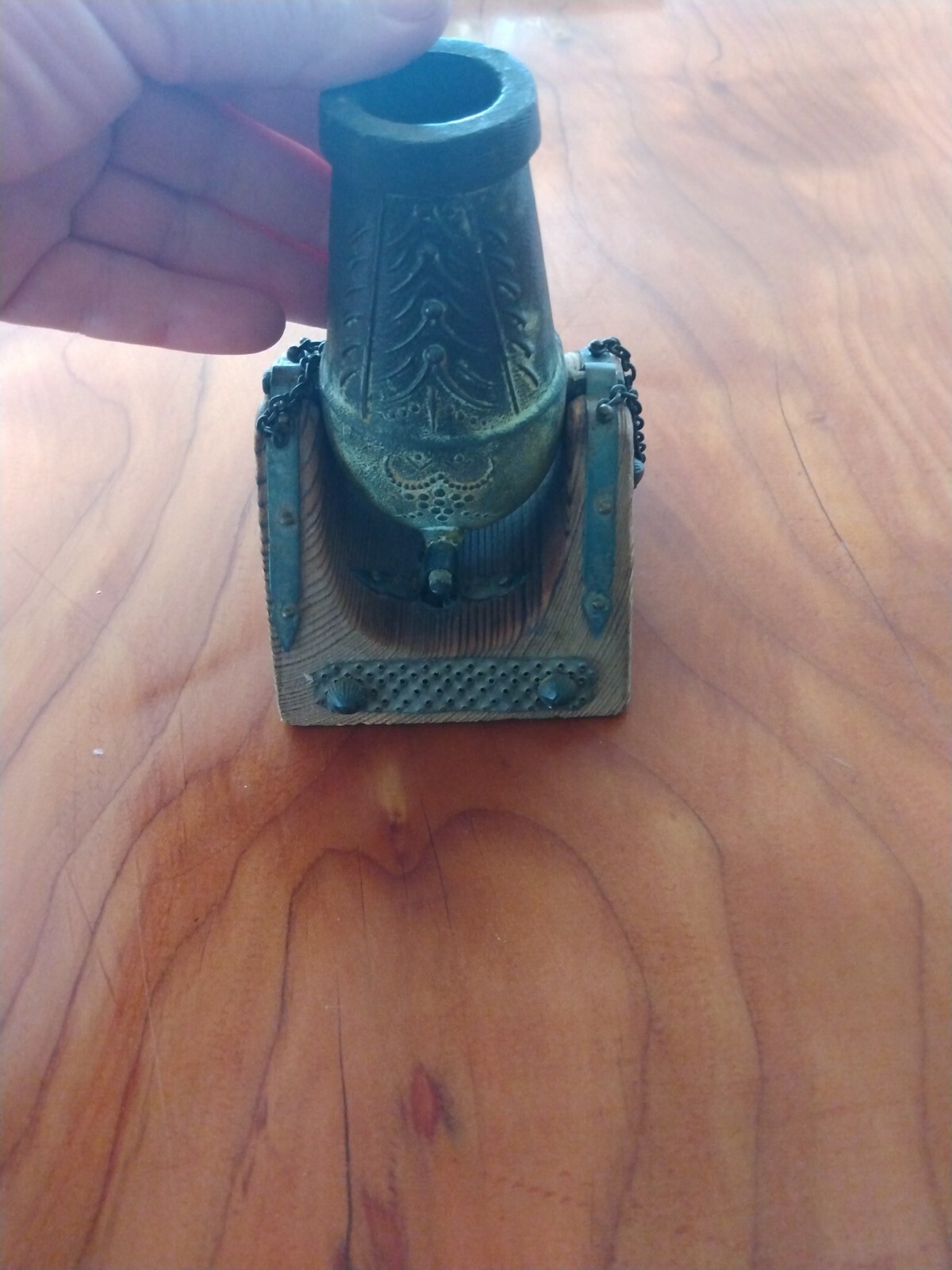 Martero Plaza Siglo XVI vintage wood cast iron miniature cannon