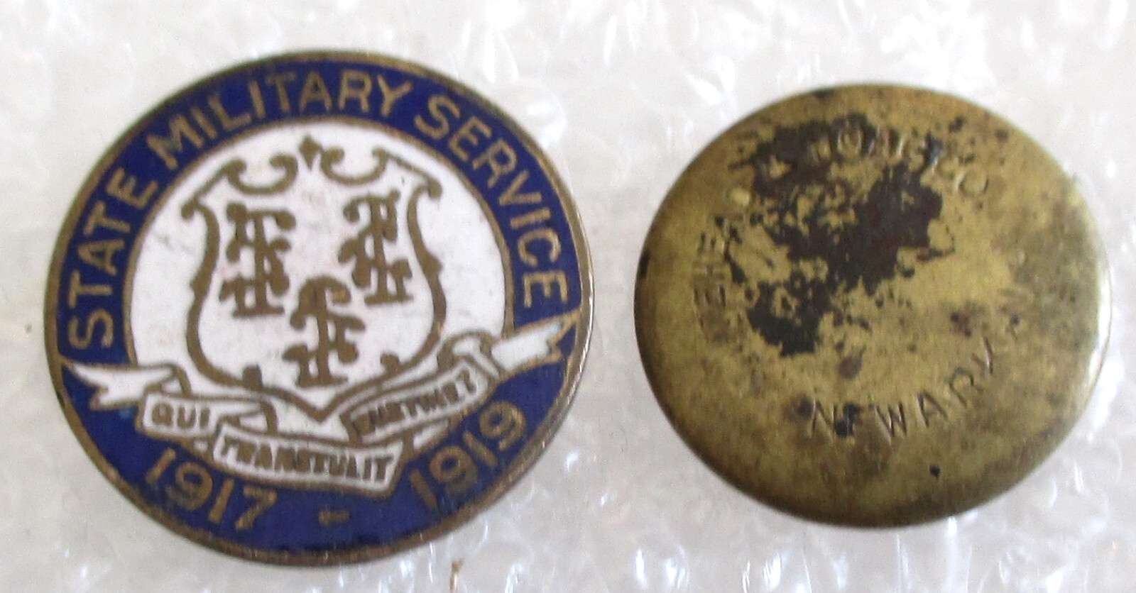 Antique WW1 Connecticut State Military Service Award Lapel Pin 1917-1919