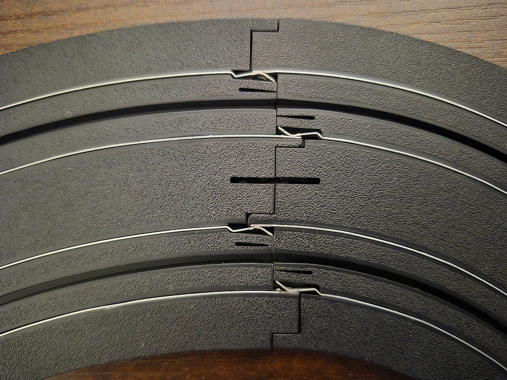 HO AFX Tomy Autoworld Single Low Profile Track Lock, ONE AMAZING TRACK LOCK!