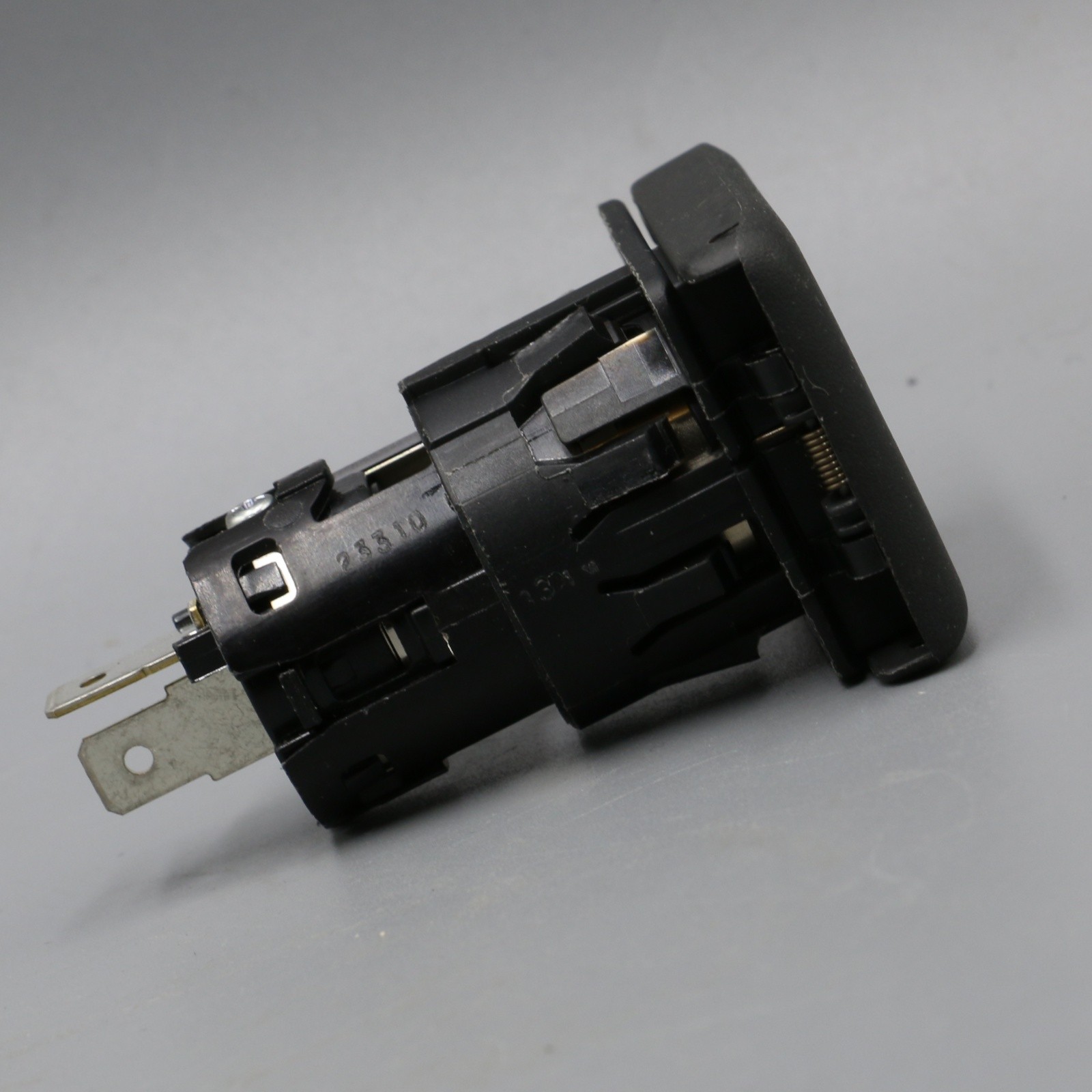 OEM Center Console Power Outlet Socket Assy For 2014-2024 Honda Acura US