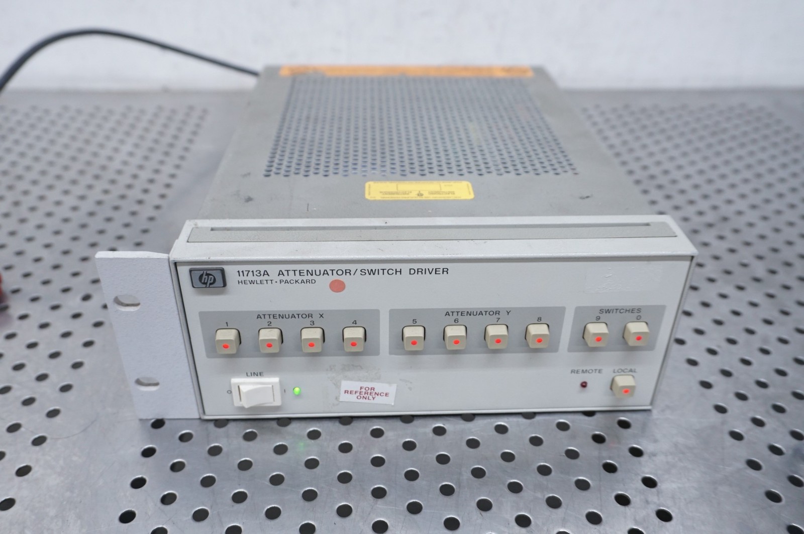 HP Agilent Keysight 11713A Attenuator / Switch Driver