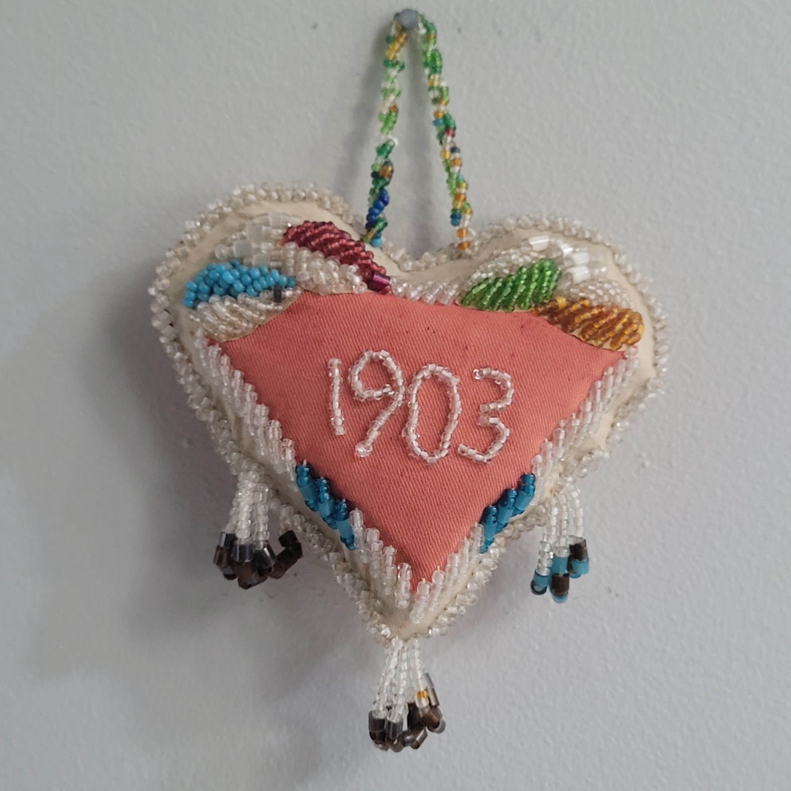 Antique 1903 Native American Beaded Heart Shaped Pillow Iroquis 5.5" x 5"