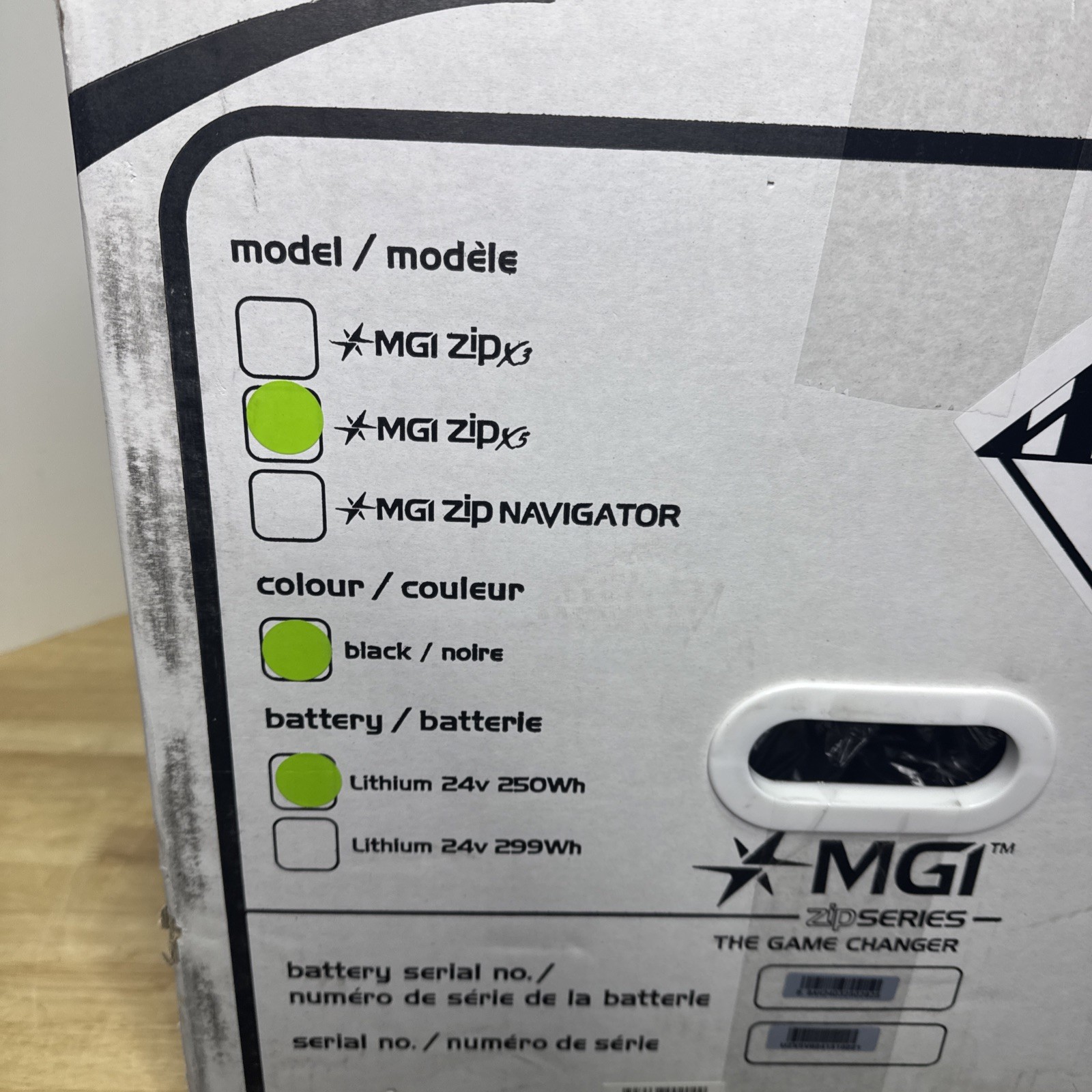 MGI Golf Zip X5 Electric Golf Caddy - Black