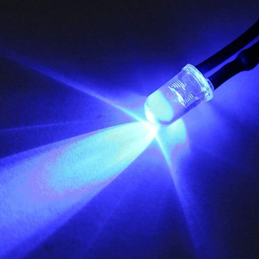 100X 3mm Pre Wired DC5V-12V Micro LED Lights Emitting Diodes Mini Bulbs Lamp NEW