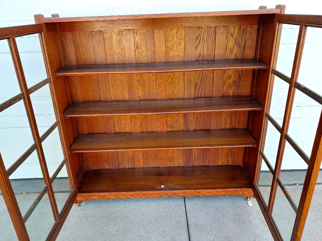 KILLER 48 X 48 MINTY STICKLEY BROTHERS 2 DOOR BOOKCASE W/ 3 SHELVES...