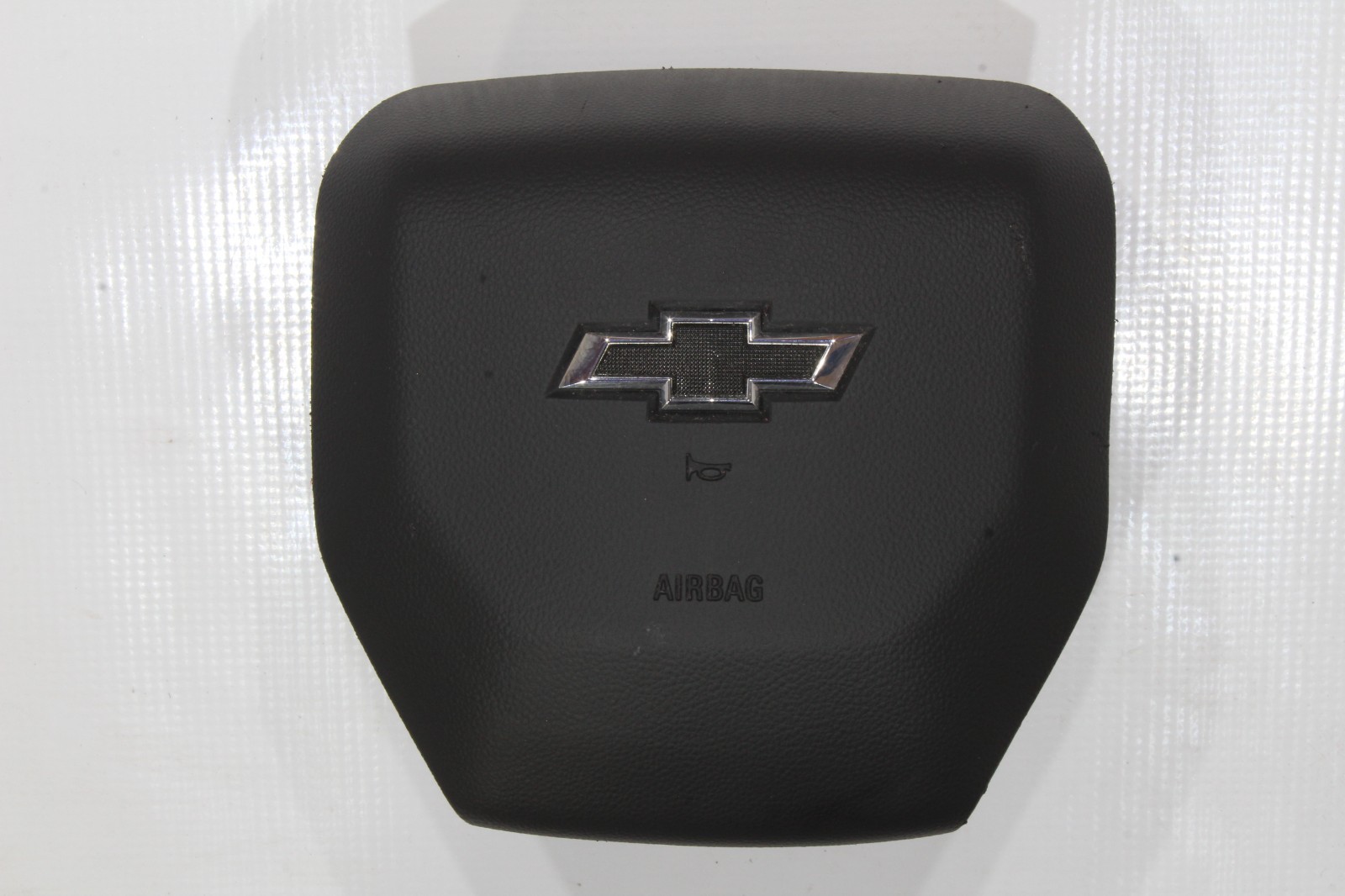 2019 2020 CHEVY SILVERADO 1500 DRIVER WHEEL AIRBAG OEM AIR BAG