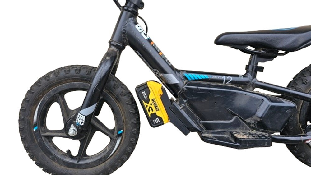 Stacyc Style Battery Adapter for Dewalt and Bauer 20v Batteries