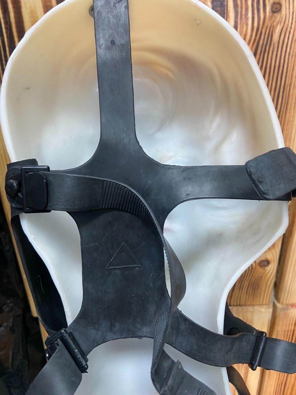 Israeli 2008 YOUTH Protective Gas Mask With 40mm Nato Filter Sealed And Original