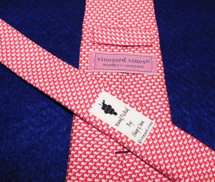 BOY'S VINEYARD VINES MADE IN U.S.A. RED/WHITE WHALE MOTIF TIE - DESIGNER TIES.
