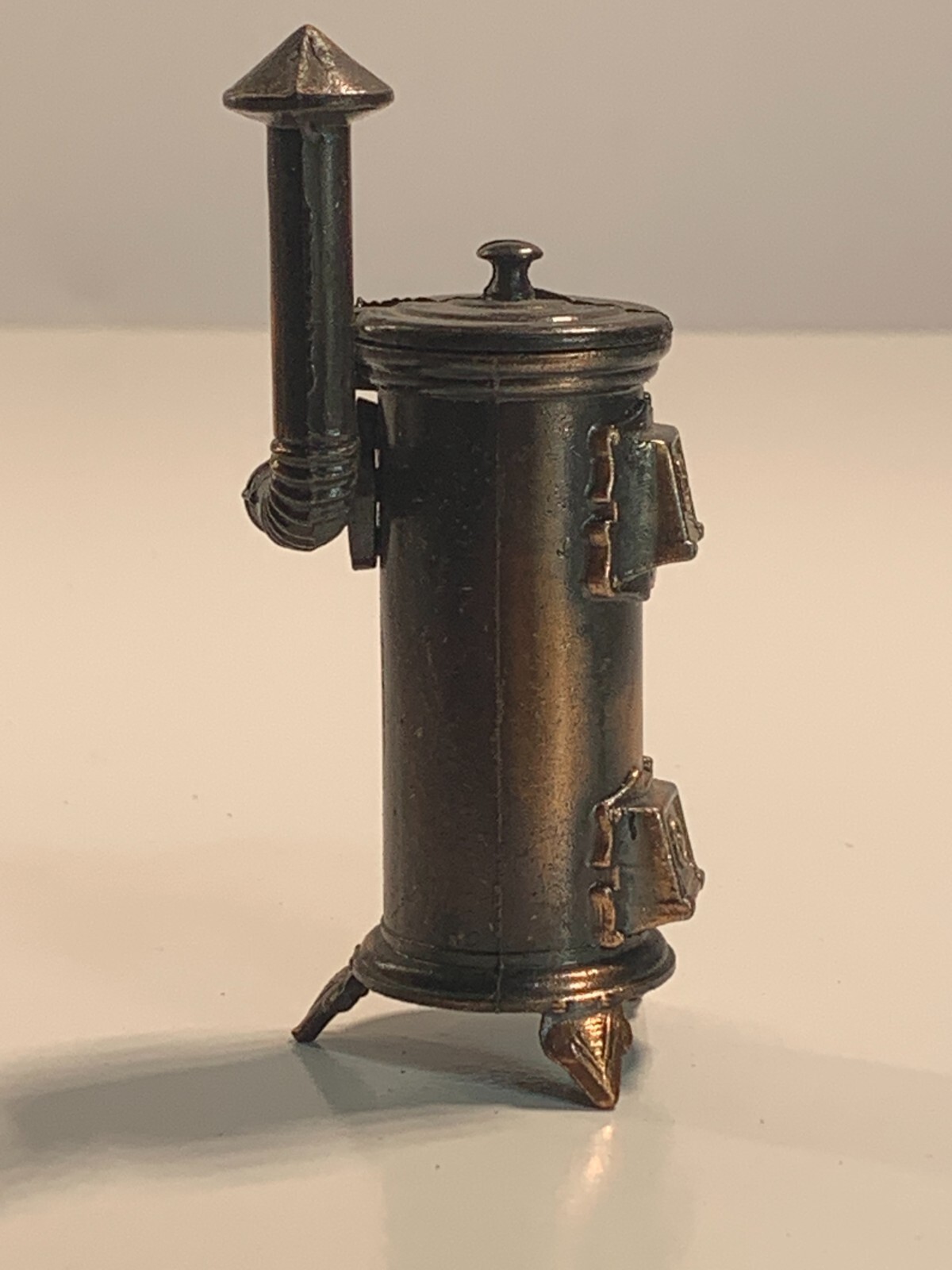 Vintage Die Cast Pencil Sharpener "Late 1800s Cast Iron Style Stove" PSA3